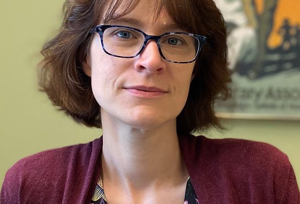 Head shot of Carolyn Picazio